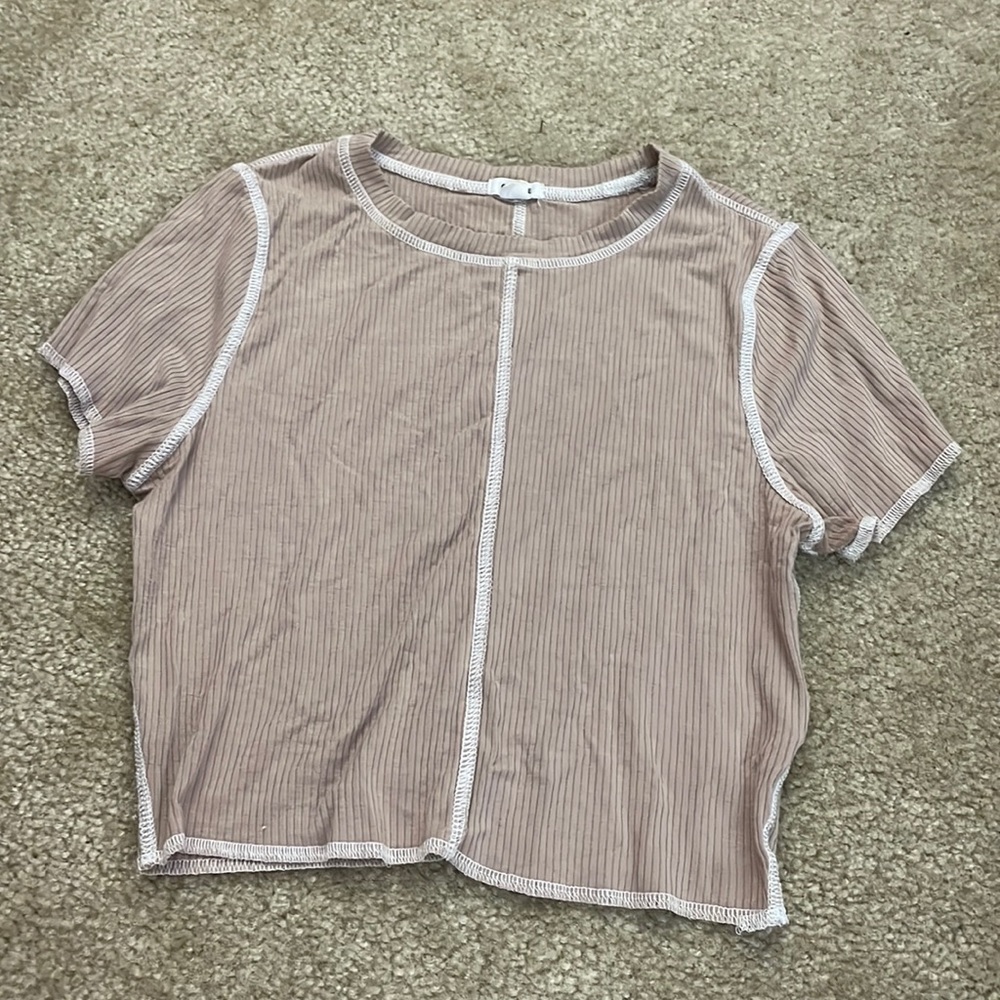 Garage T-shirt! Super cute!🎀🙈